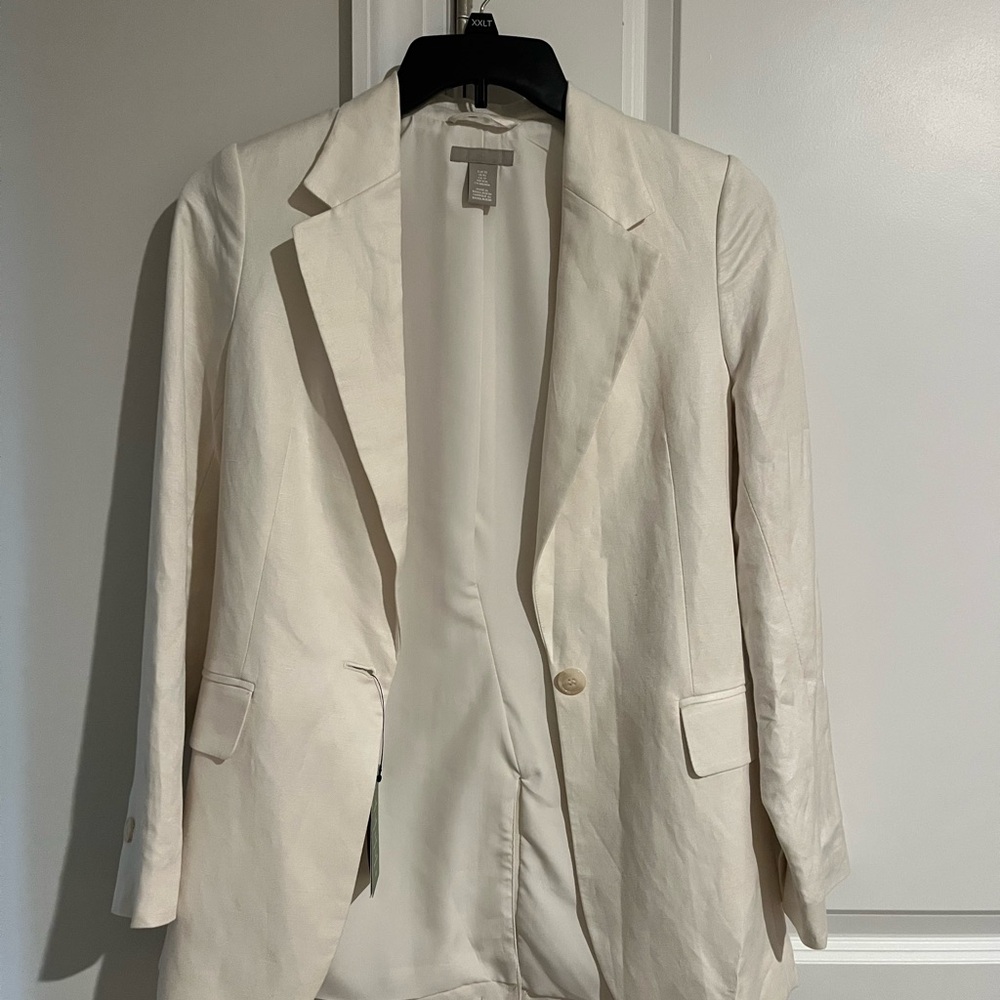H&M Cream Blazer with Notched Lapels